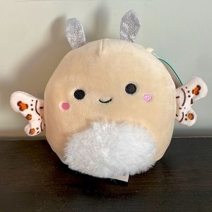 “5 Berit Squishmallow